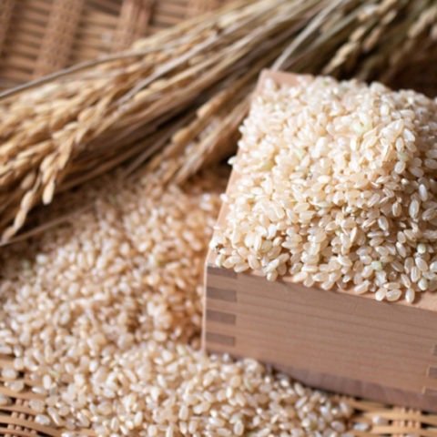 玄米を美味しく炊き上げる基本をマスターすれば、玄米をもっと食べたくなります。